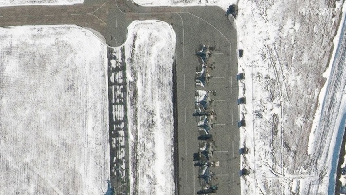 Ukrajinci zasáhli ruské letiště